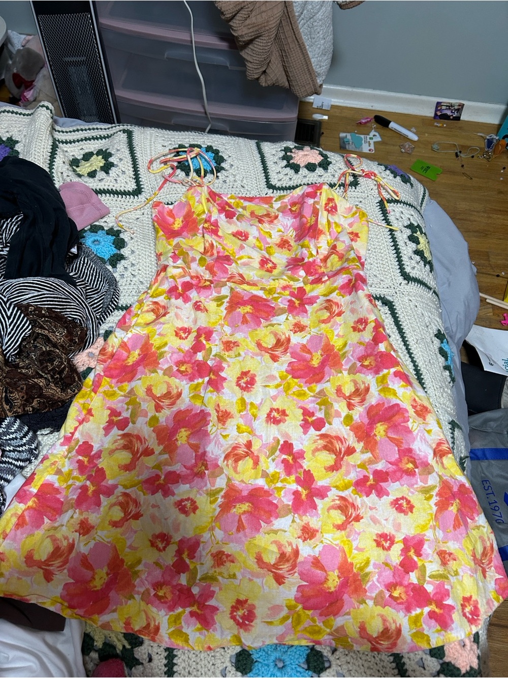 Old Navy Pink and Yellow Sundress with Built in Pockets